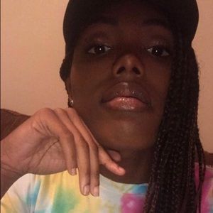 Meet your Posher, Jhanasia